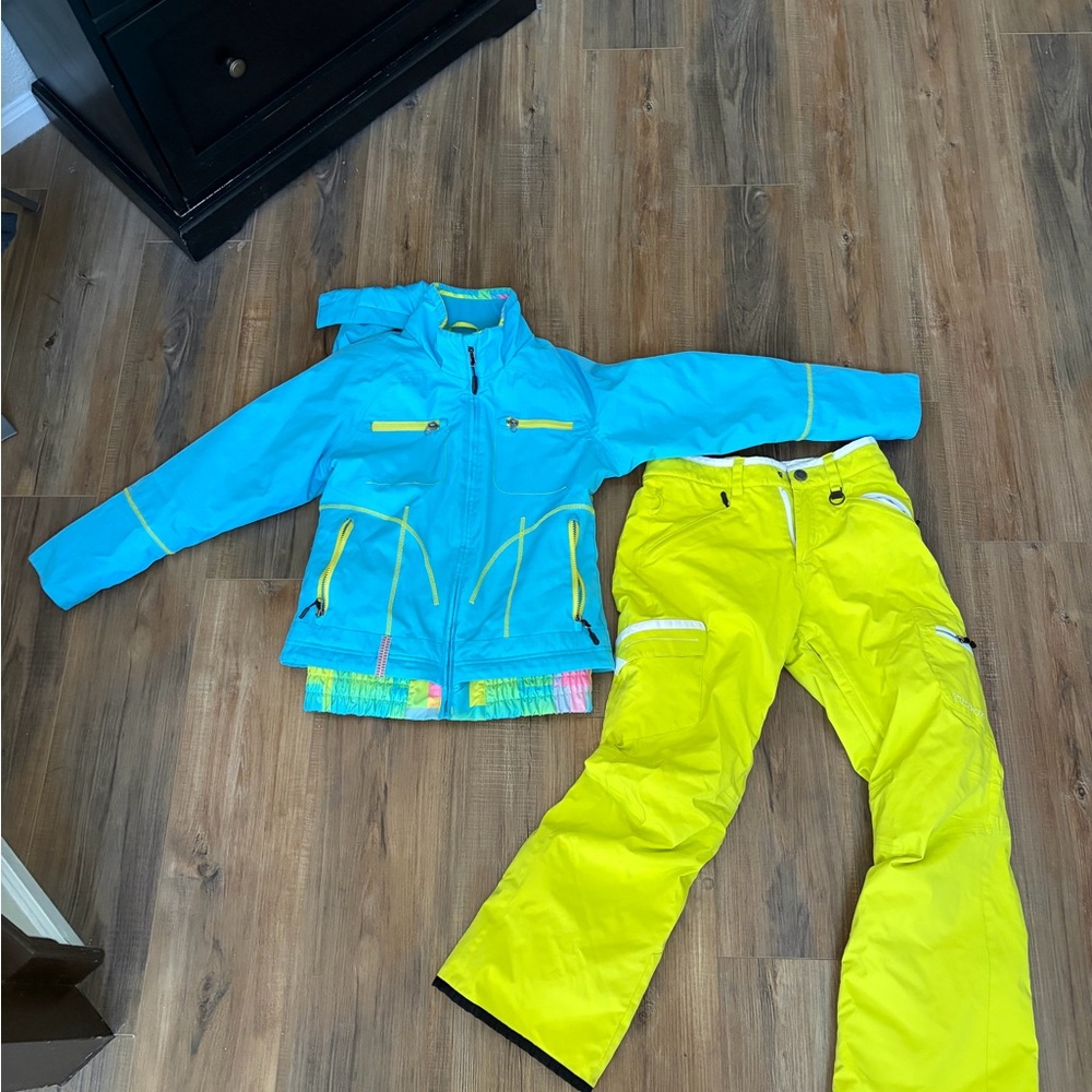 Boulder Gear Blue and Green Ski Jacket